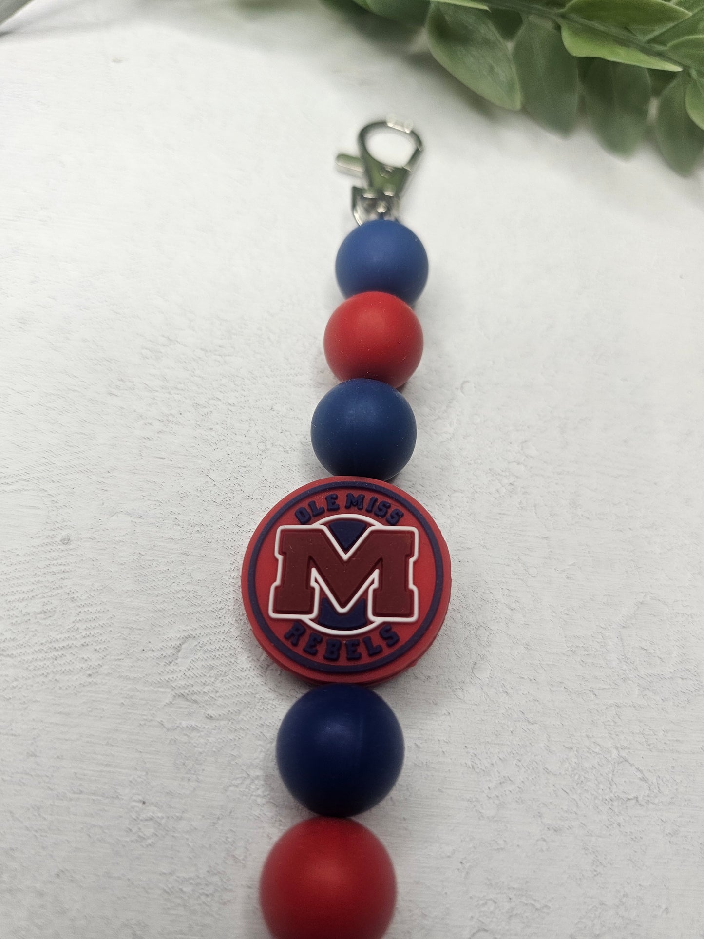 Ole Miss Rebels Dangle Bead Keychain