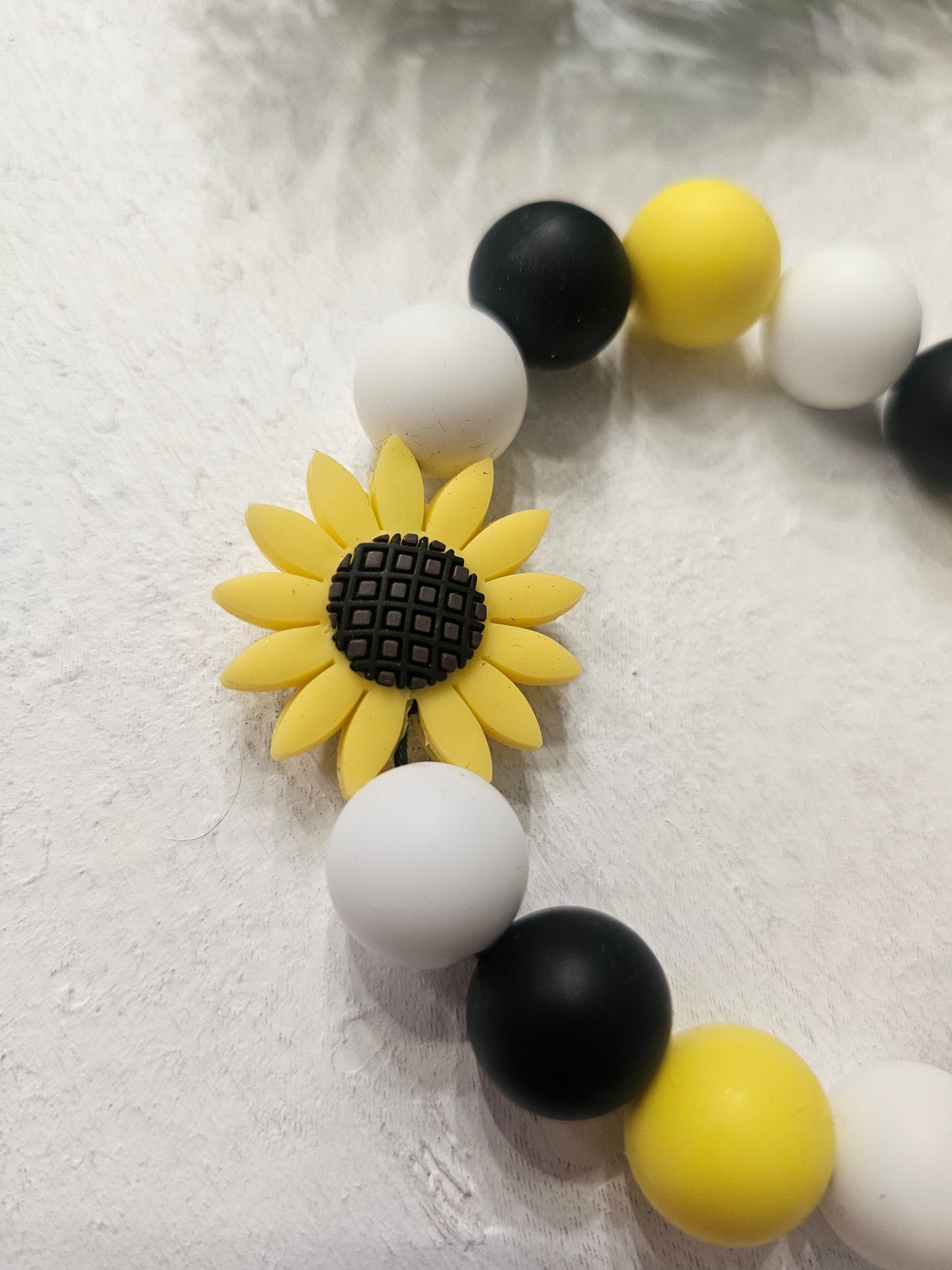 Dark Sunflower Beaded Bracelet Keychain