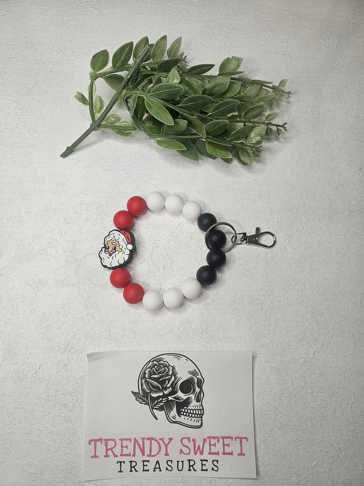 Jolly Santa Beaded Bracelet Keychain