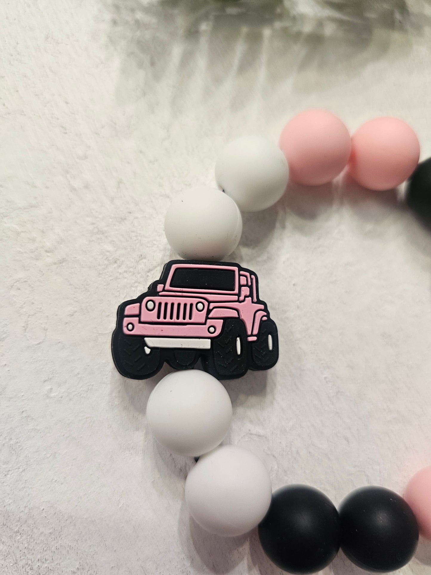 Pink Jeep Beaded Bracelet Keychain