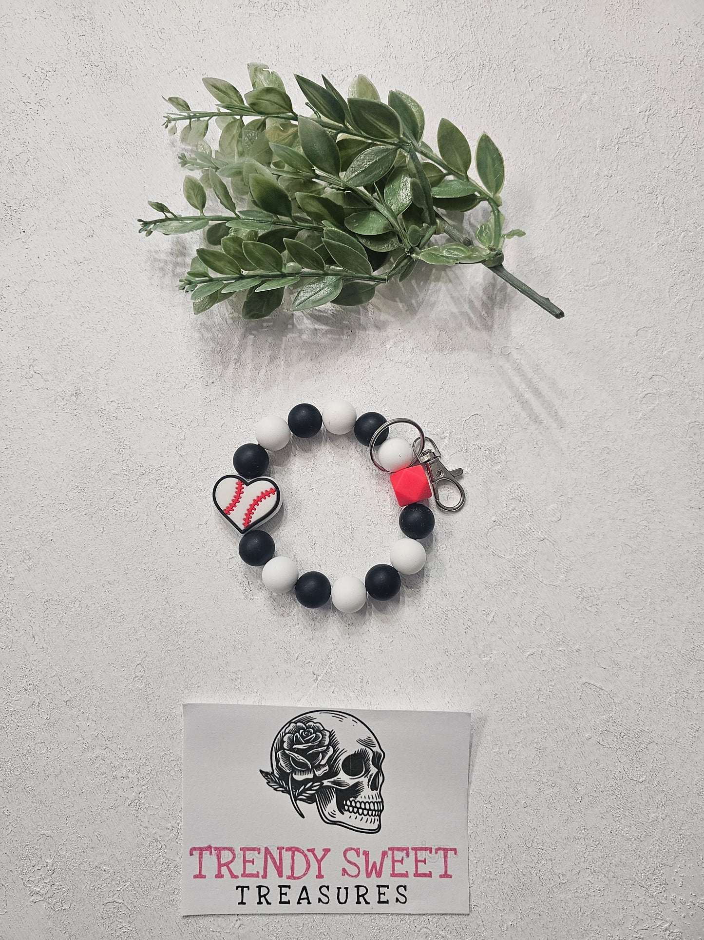 Baseball Beaded Bracelet Keychain